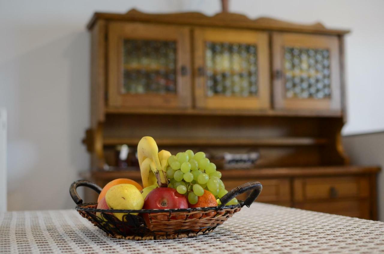 Gerecse Vendégház Sutto Kültér fotó